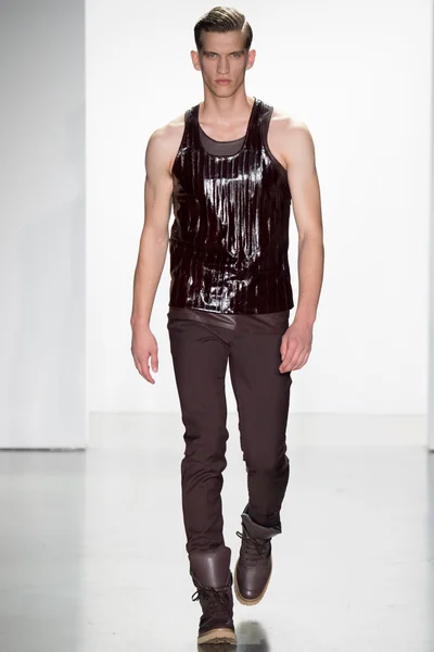 Look 37